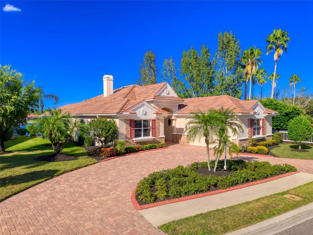 6631 Waters Edge Way Lakewood Ranch FL 34202