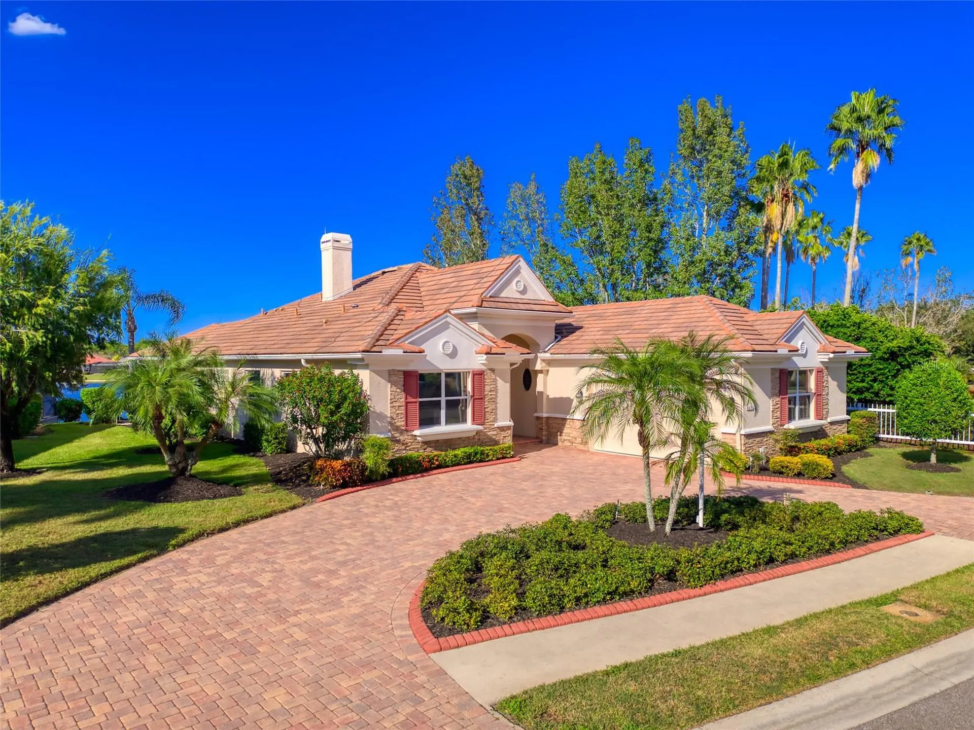6631 Waters Edge Way Lakewood Ranch FL 34202