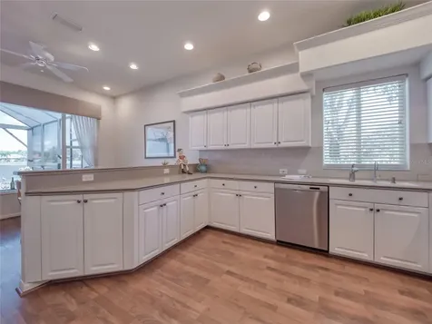 6631 Waters Edge Way Lakewood Ranch FL 34202