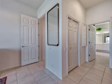 6631 Waters Edge Way Lakewood Ranch FL 34202