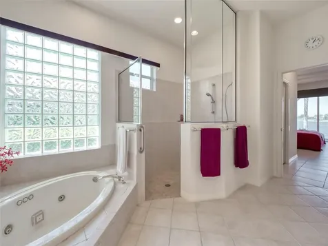 6631 Waters Edge Way Lakewood Ranch FL 34202