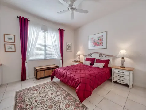 6631 Waters Edge Way Lakewood Ranch FL 34202
