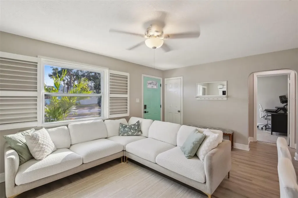 1224 Palm Street Clearwater FL 33755