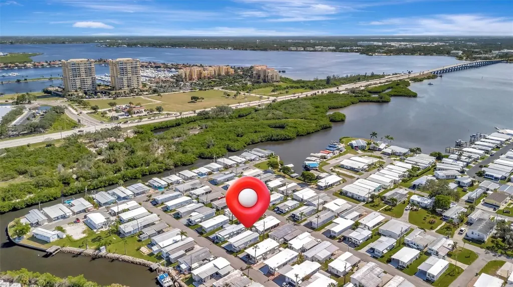 247 Palm Lane Palmetto FL 34221