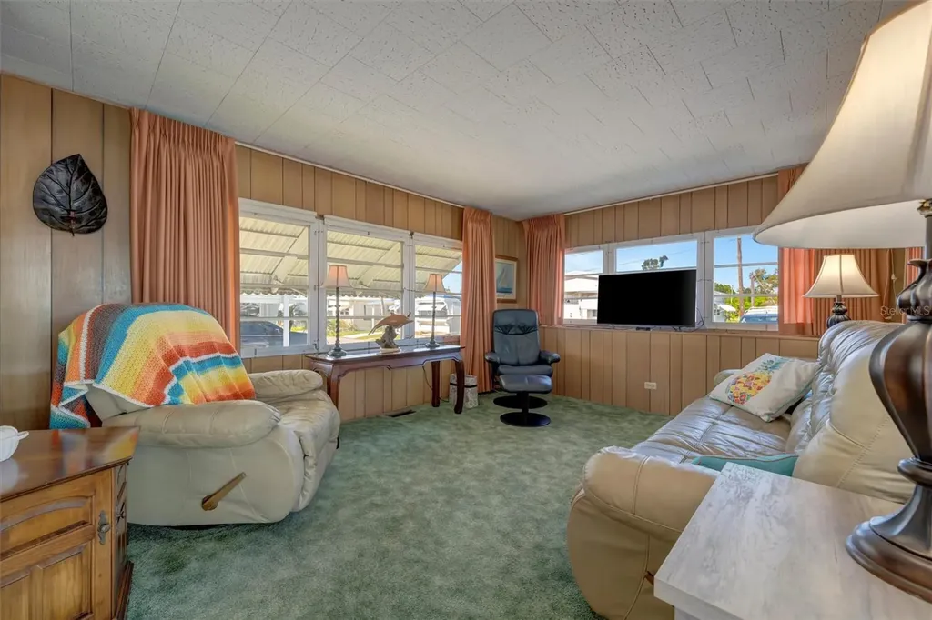 247 Palm Lane Palmetto FL 34221