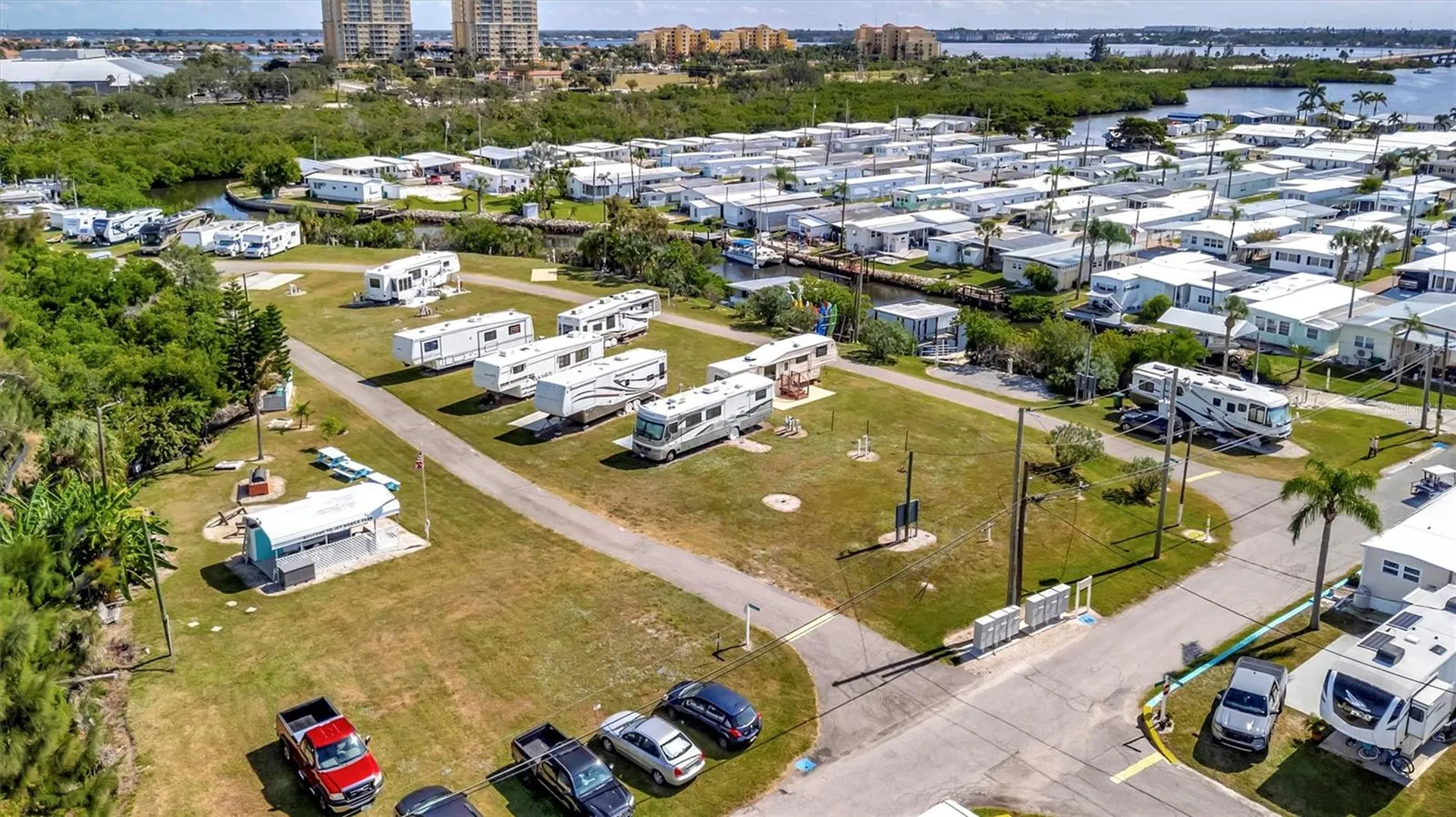 247 Palm Lane Palmetto FL 34221