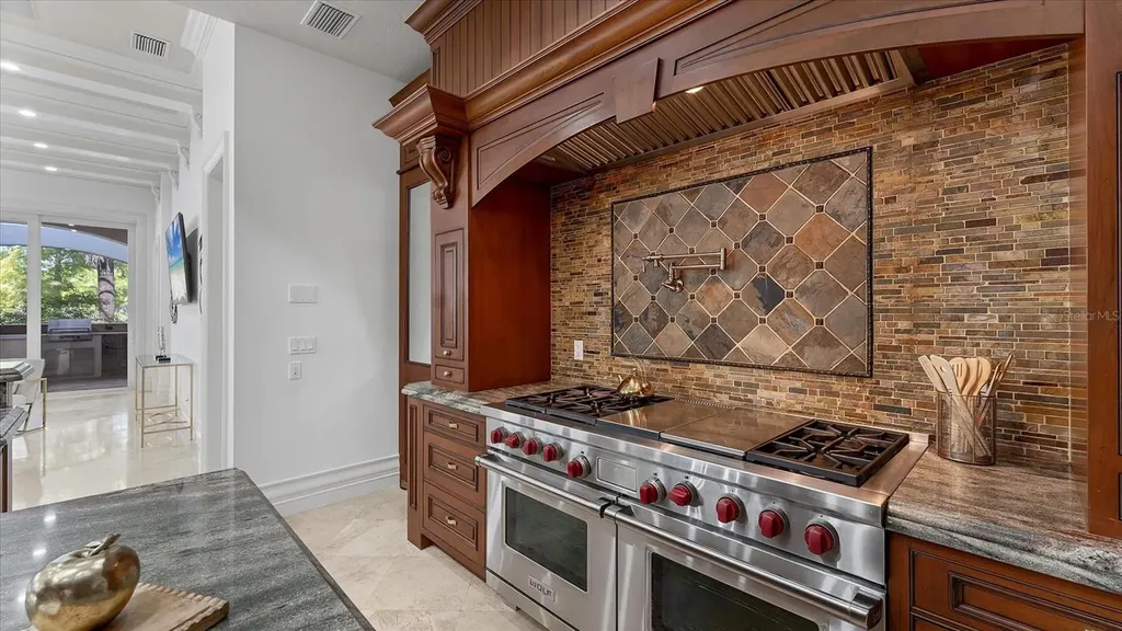 19451 Ganton Avenue Bradenton FL 34202