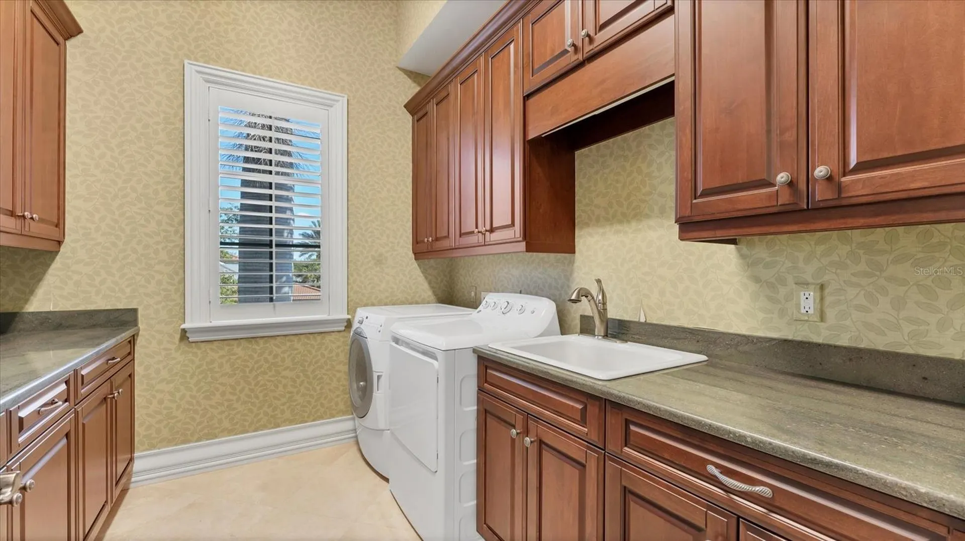 19451 Ganton Avenue Bradenton FL 34202