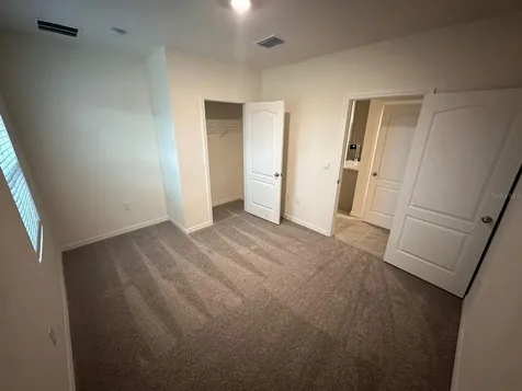 687 Park Place Boulevard Davenport FL 33837