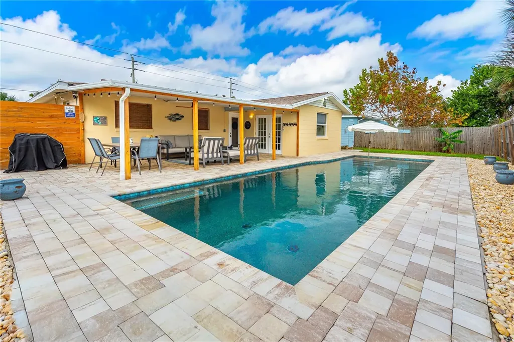 4219 Oriole Avenue Port Orange FL 32127