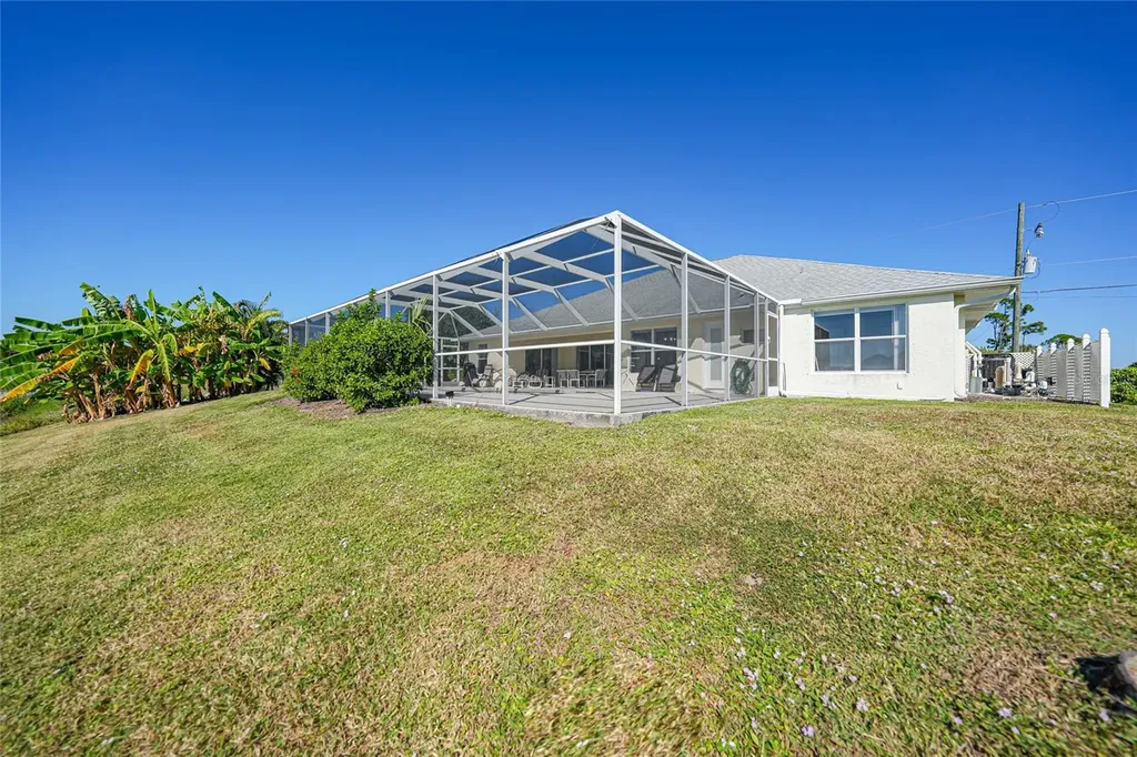 1185, 1183,1187 Rotonda Circle Rotonda West FL 33947