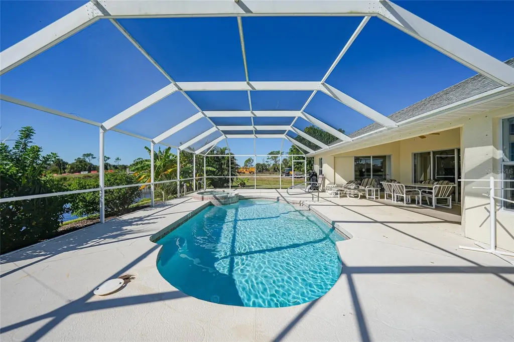 1185, 1183,1187 Rotonda Circle Rotonda West FL 33947