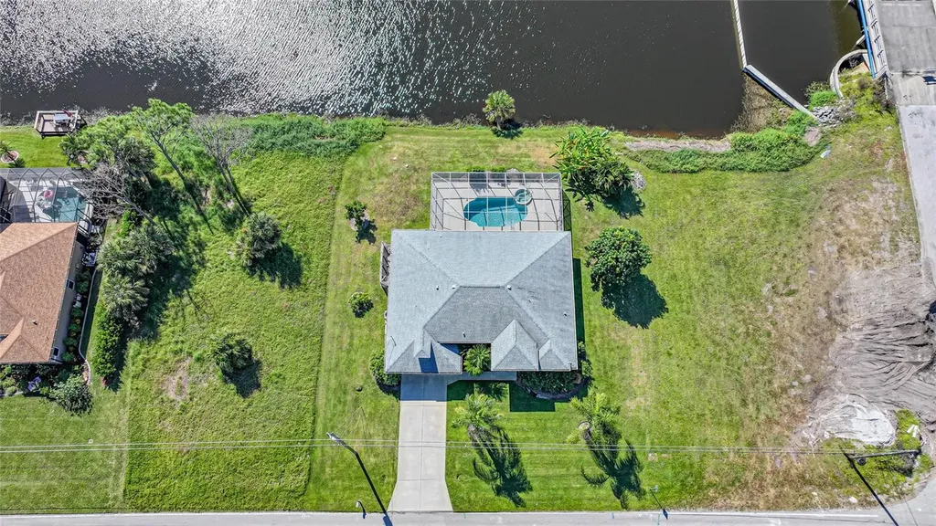 1185, 1183,1187 Rotonda Circle Rotonda West FL 33947