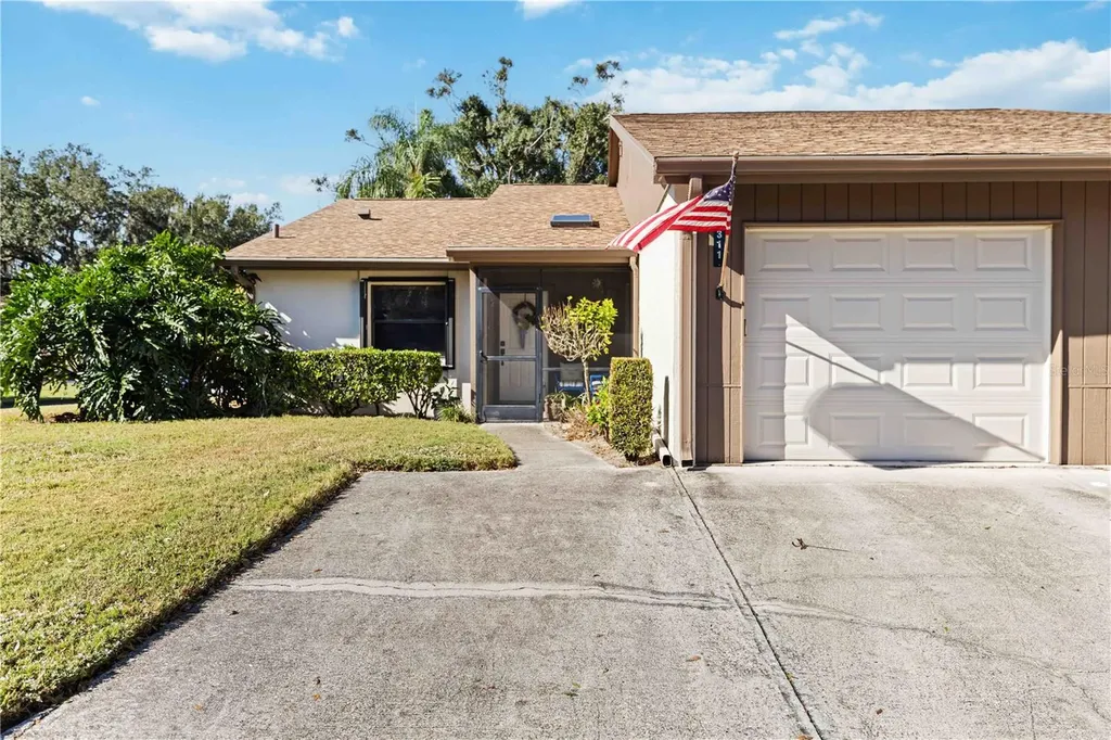 311 Oak Hill Way Sarasota FL 34232