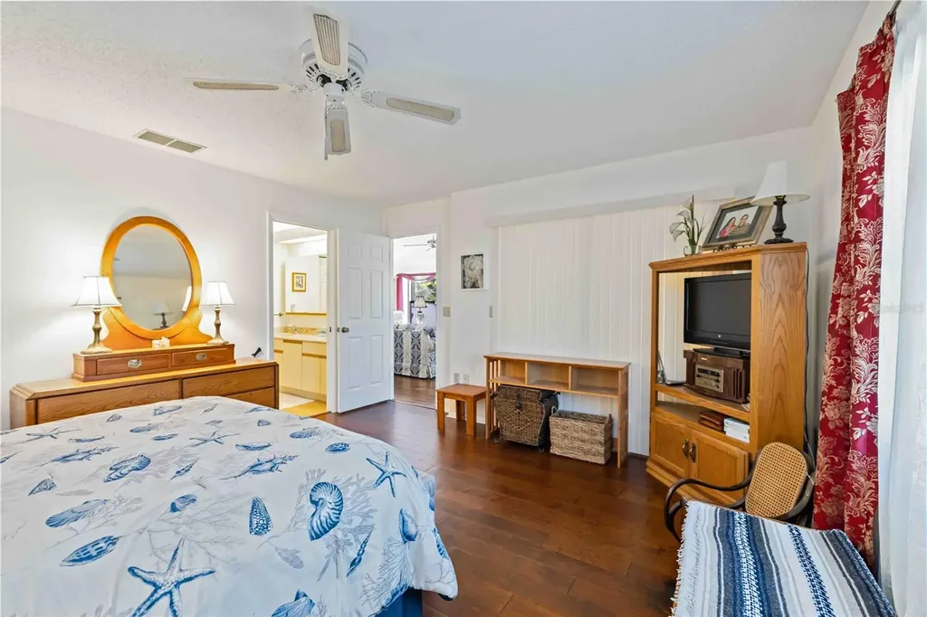 311 Oak Hill Way Sarasota FL 34232