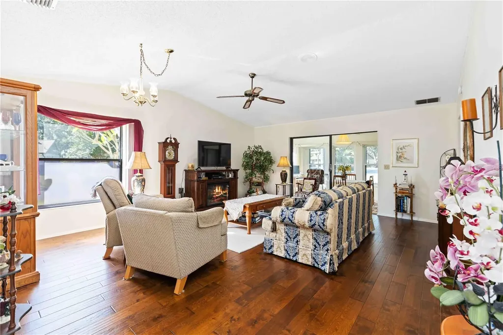 311 Oak Hill Way Sarasota FL 34232