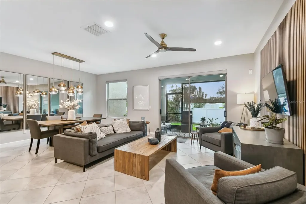 10012 Corso Milano Drive Tampa FL 33625