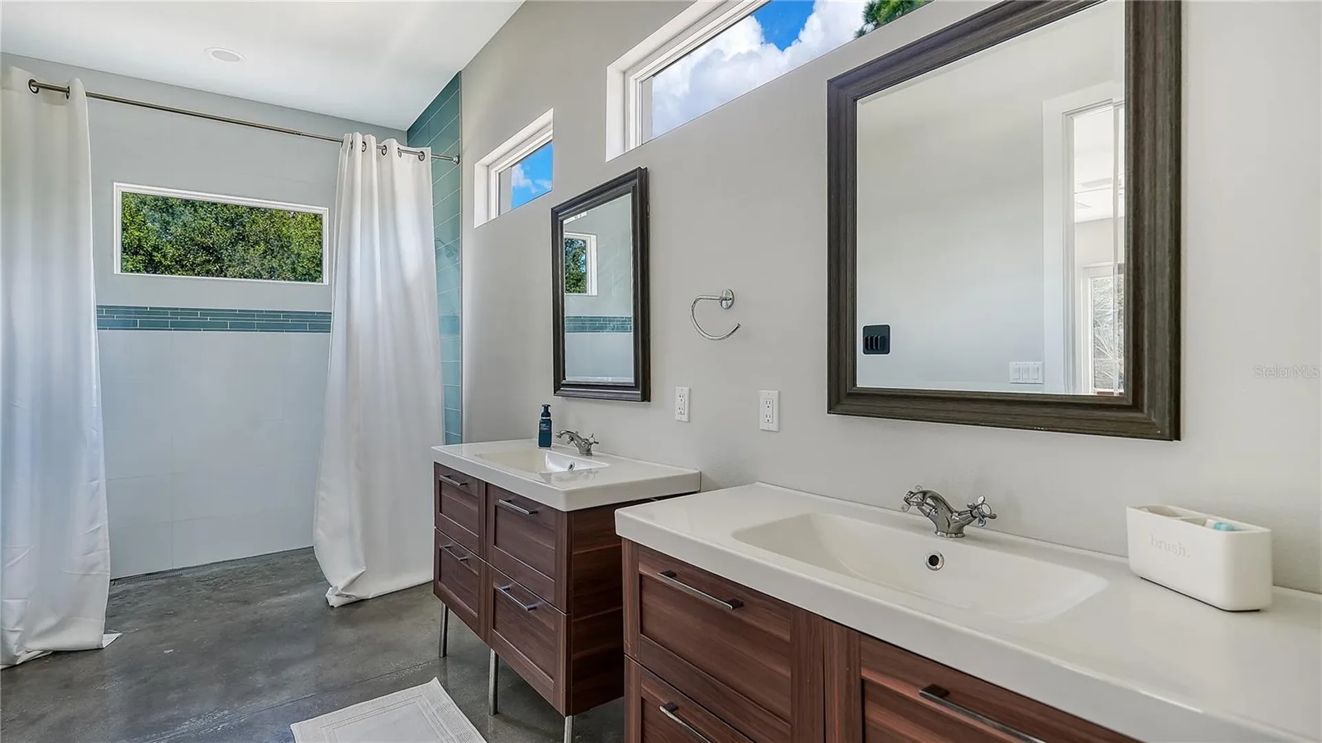1408 Oak Hammock Road Sarasota FL 34240