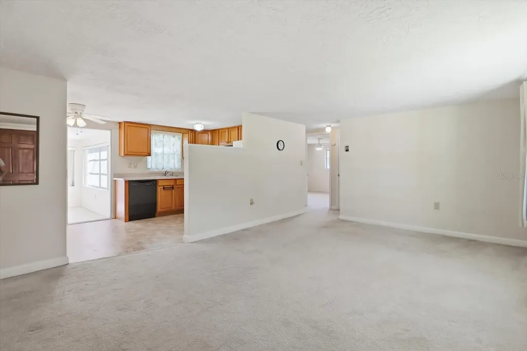 11 Roosevelt Boulevard Beverly Hills FL 34465