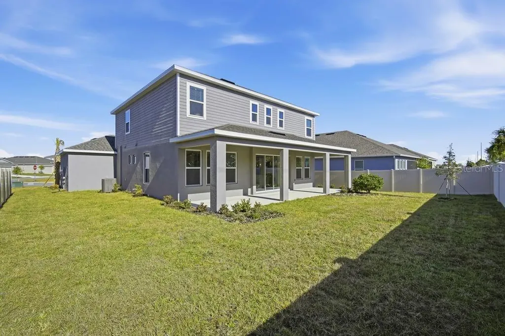 2140 Babbling Brook Boulevard Auburndale FL 33823