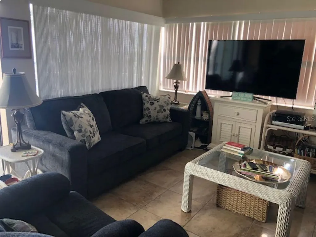 1571 S Atlantic Avenue New Smyrna Beach FL 32169
