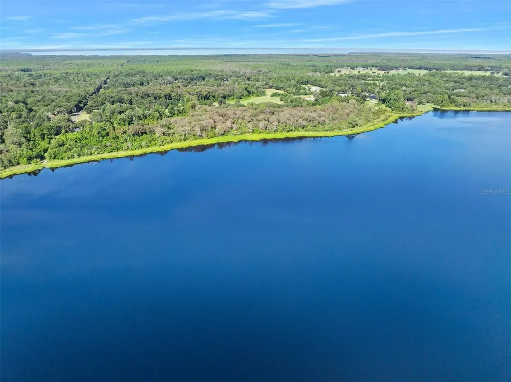 Roberts Road Pierson FL 32180