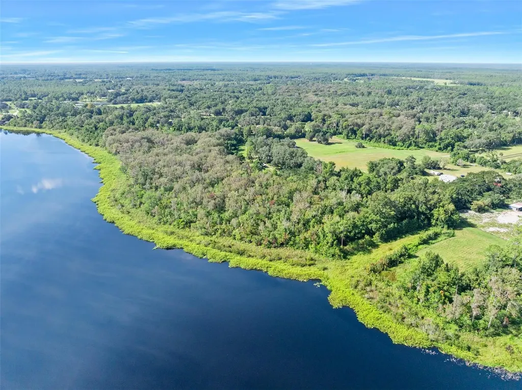 Roberts Road Pierson FL 32180