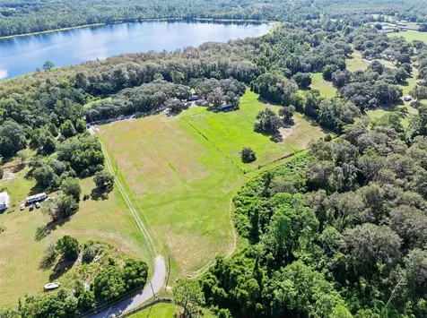 Roberts Road Pierson FL 32180