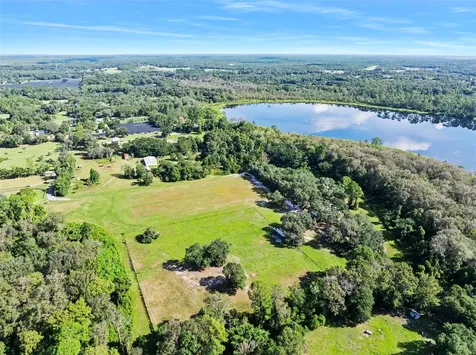 Roberts Road Pierson FL 32180