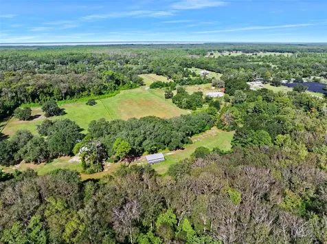 Roberts Road Pierson FL 32180