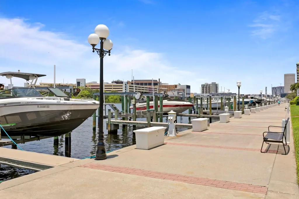 1002 S Harbour Island Boulevard Tampa FL 33602