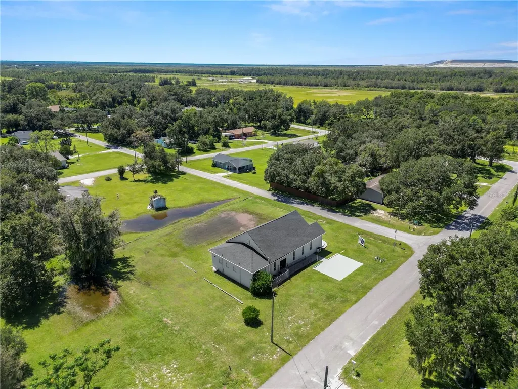 5701 Mcduffie Avenue Mulberry FL 33860