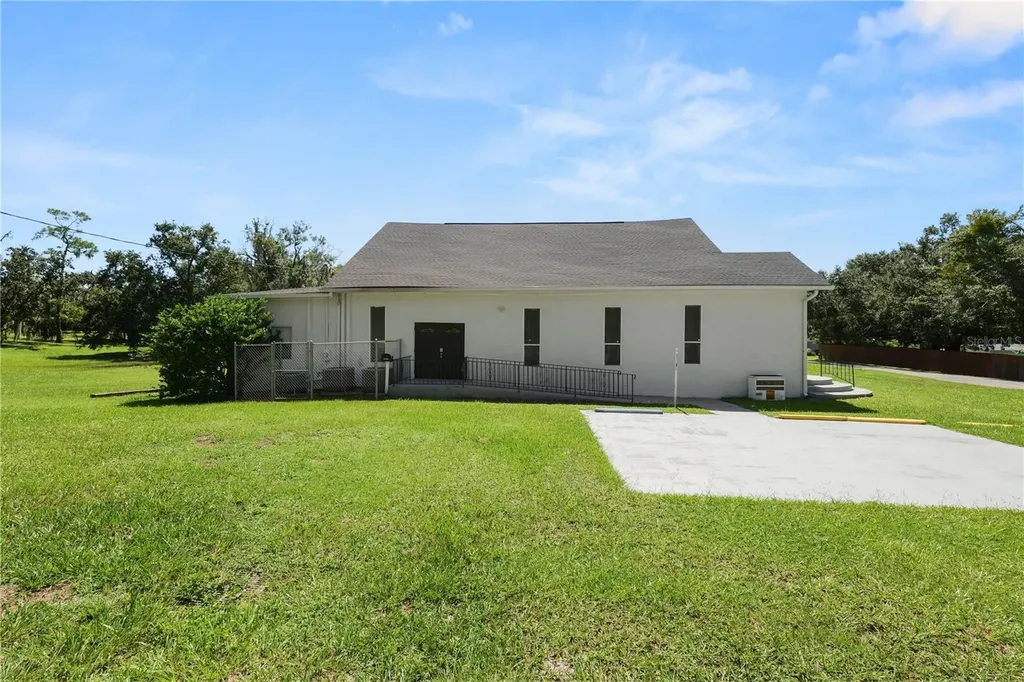 5701 Mcduffie Avenue Mulberry FL 33860