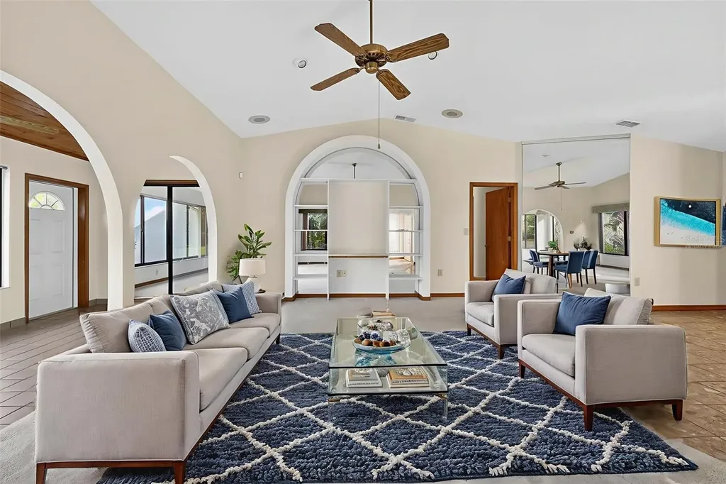 2613 Sunburst Court Lake Wales FL 33898