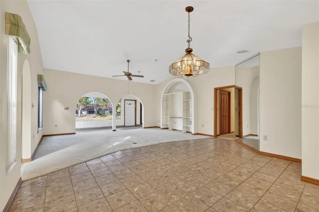 2613 Sunburst Court Lake Wales FL 33898