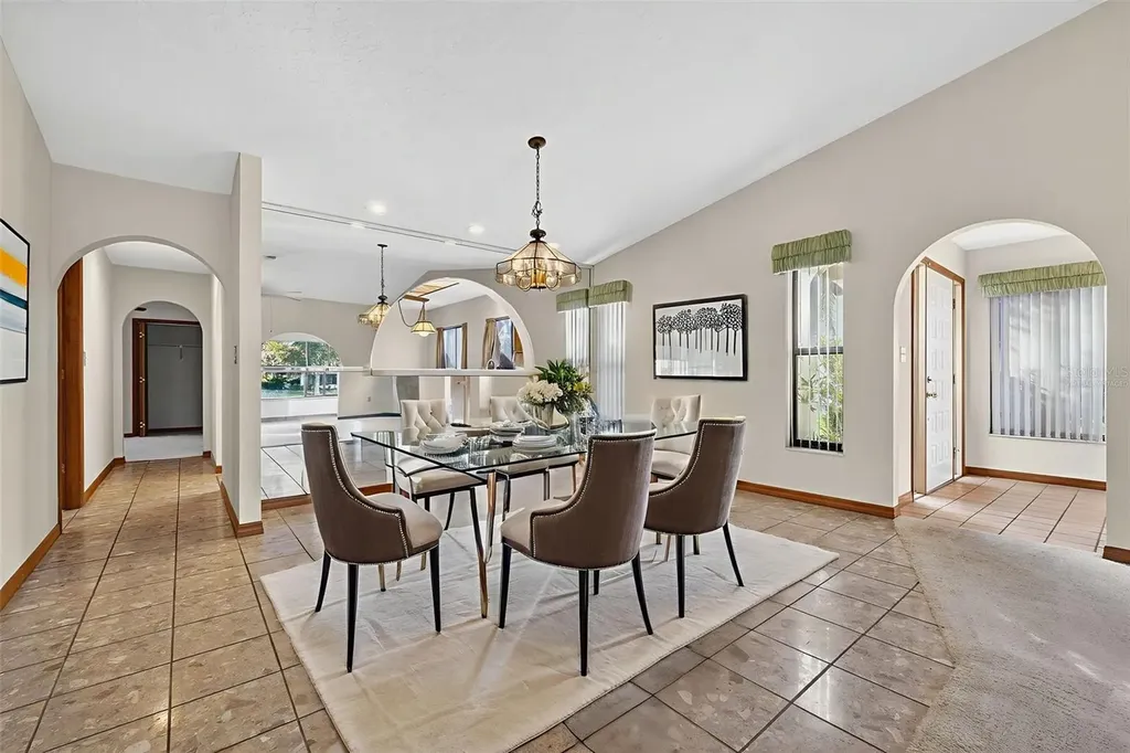 2613 Sunburst Court Lake Wales FL 33898