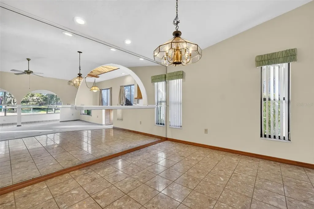 2613 Sunburst Court Lake Wales FL 33898