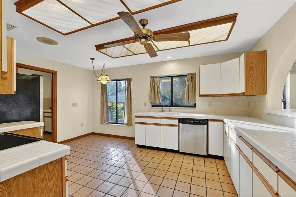 2613 Sunburst Court Lake Wales FL 33898