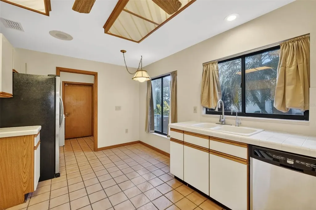 2613 Sunburst Court Lake Wales FL 33898