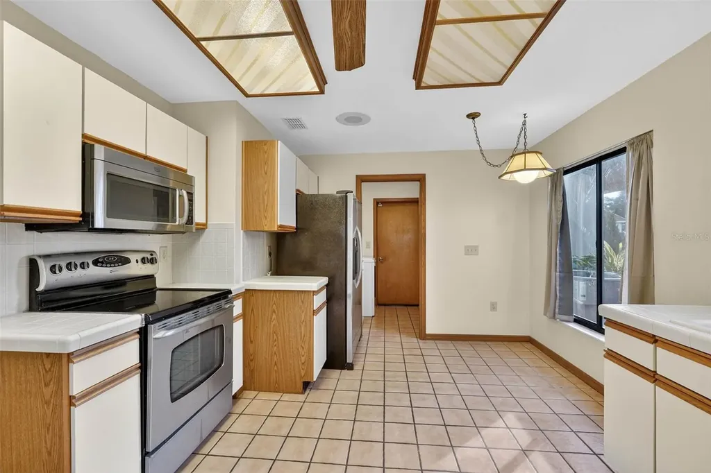 2613 Sunburst Court Lake Wales FL 33898