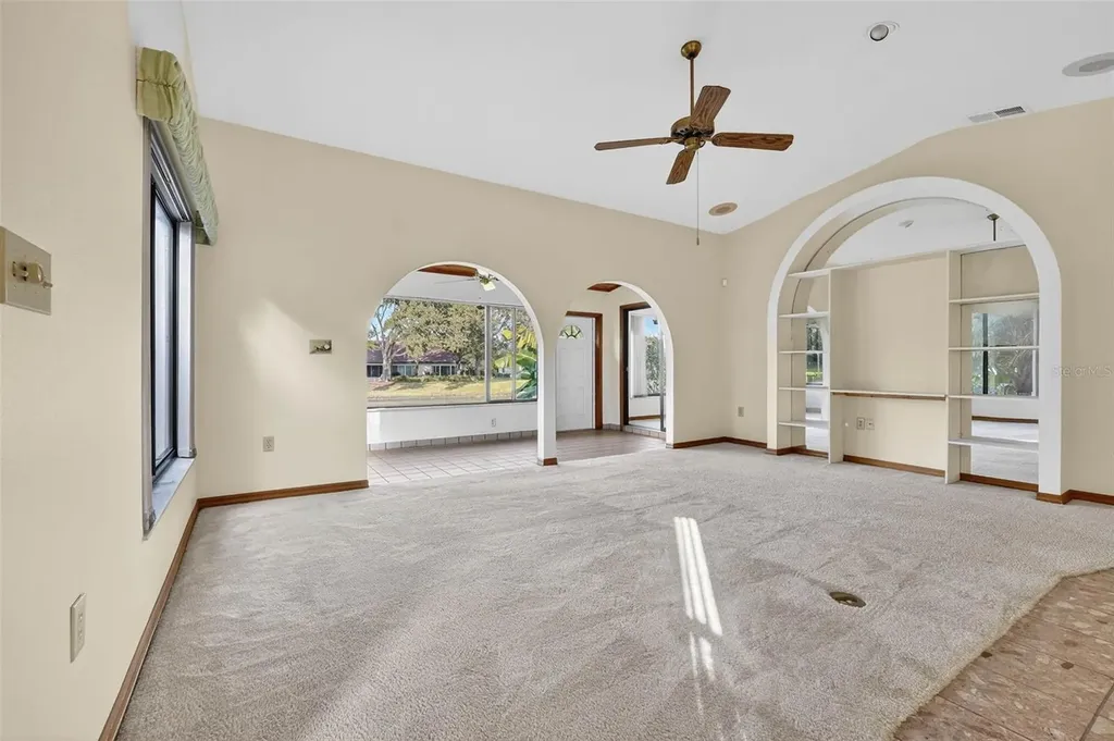 2613 Sunburst Court Lake Wales FL 33898