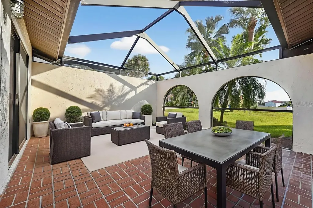 2613 Sunburst Court Lake Wales FL 33898