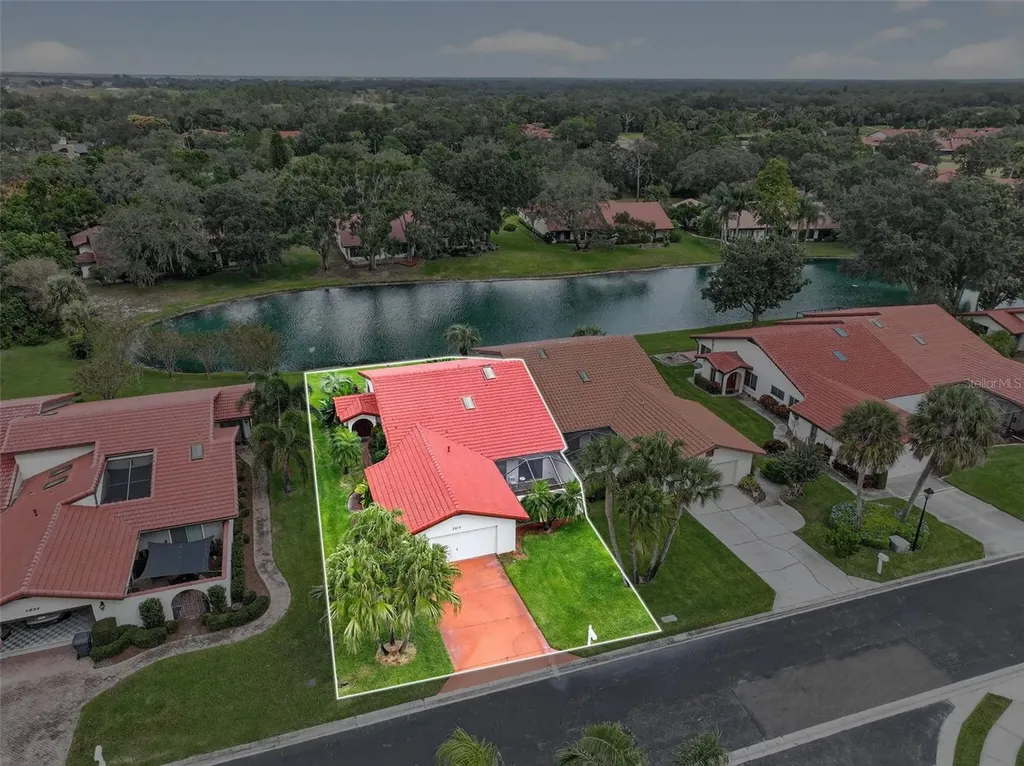 2613 Sunburst Court Lake Wales FL 33898