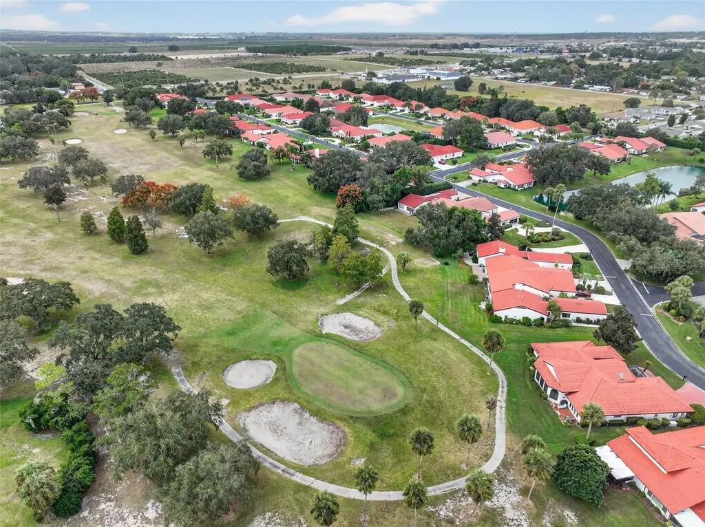 2613 Sunburst Court Lake Wales FL 33898