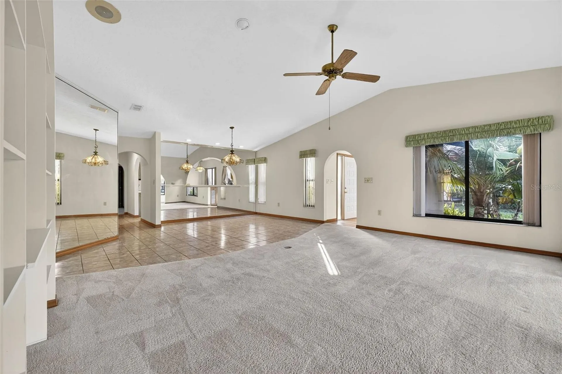 2613 Sunburst Court Lake Wales FL 33898