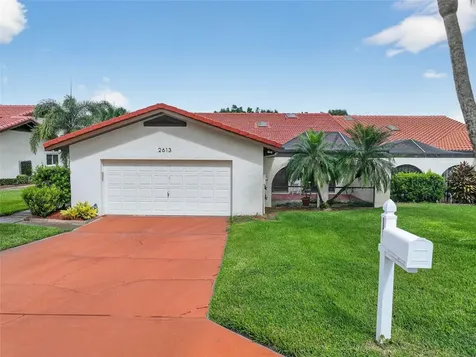2613 Sunburst Court Lake Wales FL 33898