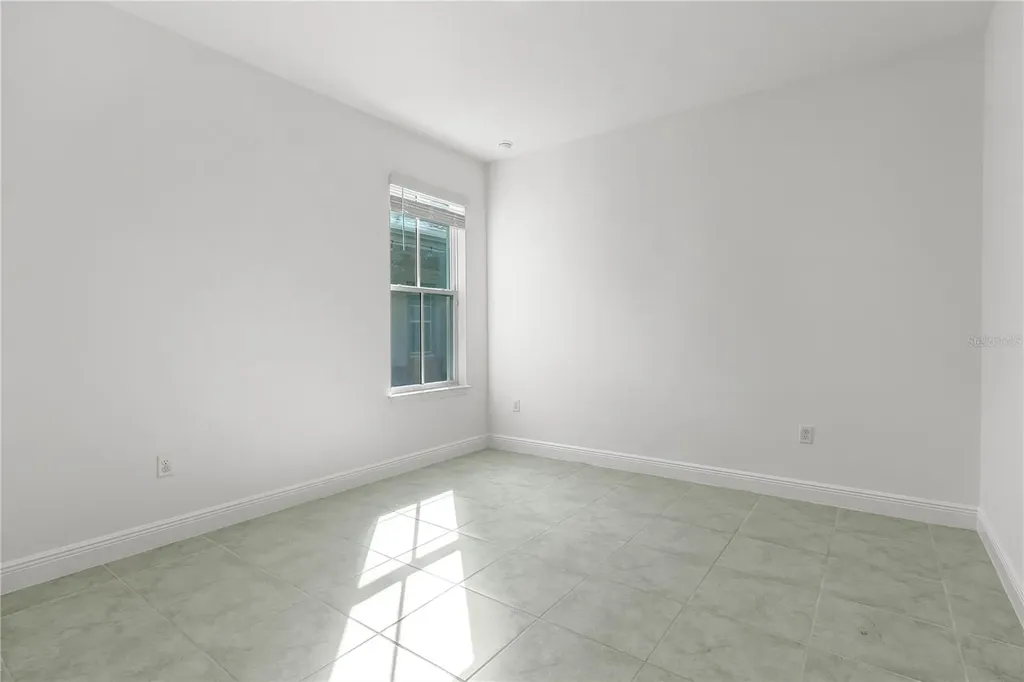 9738 Neruda Street Orlando FL 32827