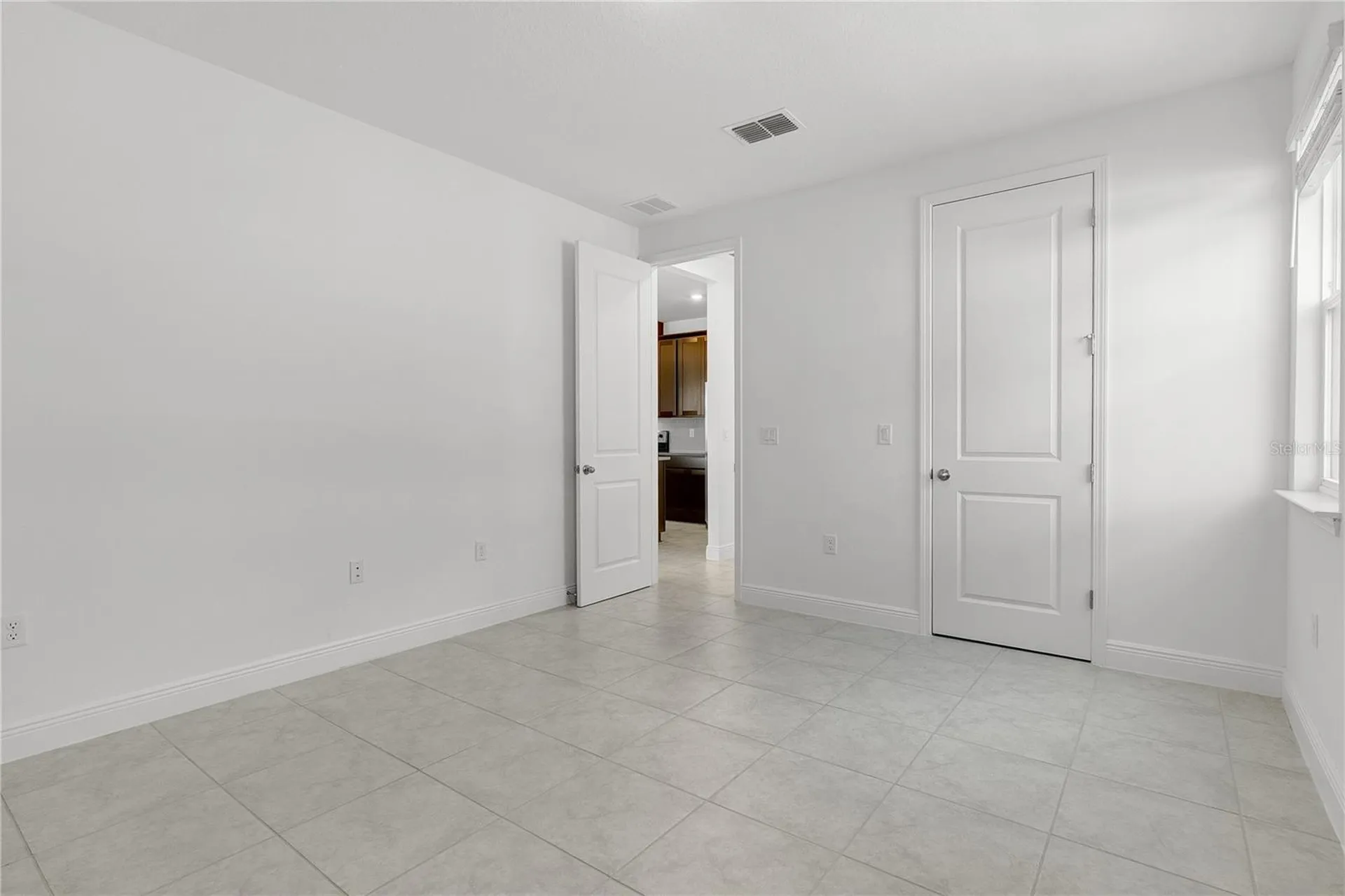 9738 Neruda Street Orlando FL 32827