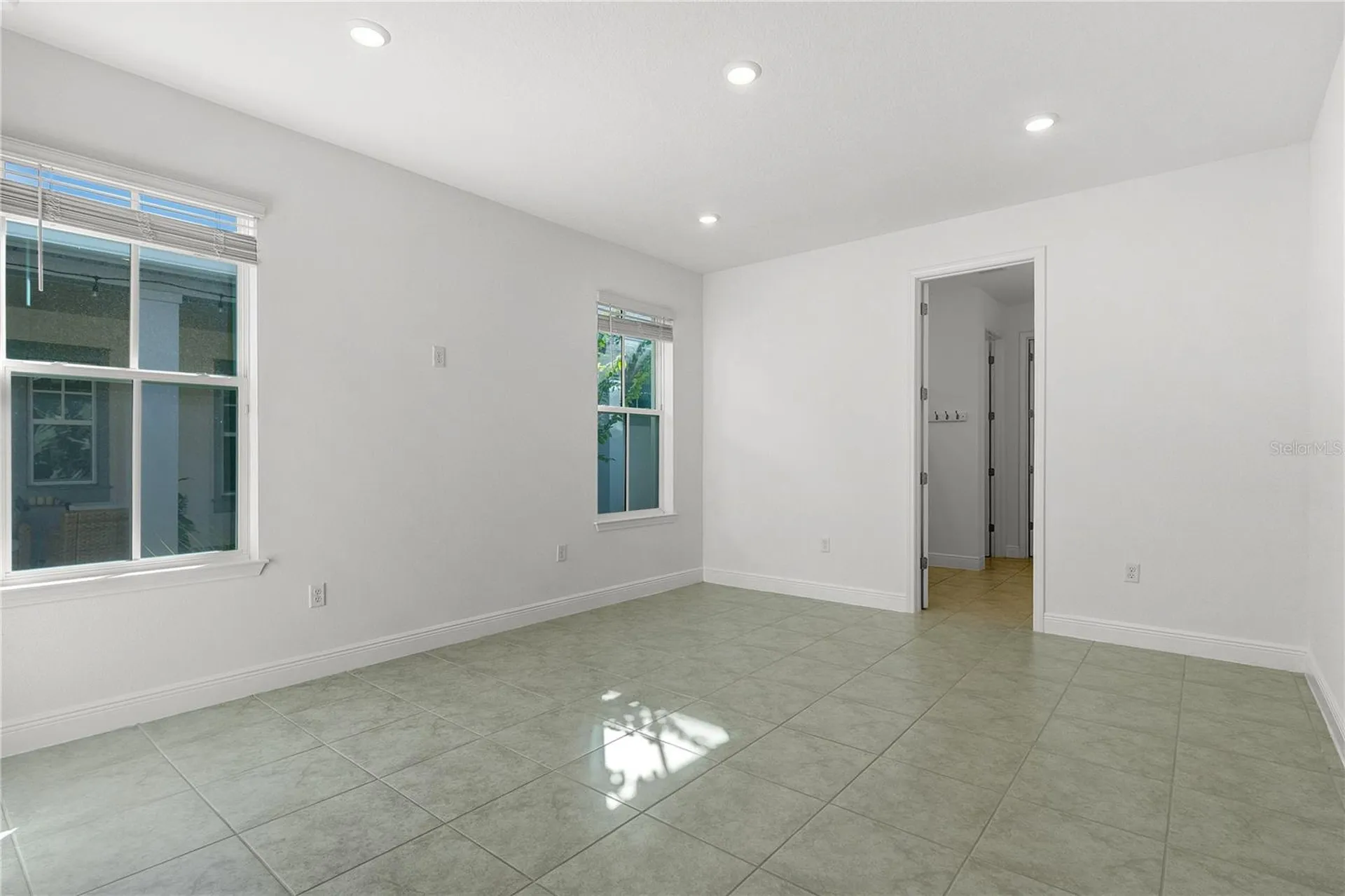 9738 Neruda Street Orlando FL 32827