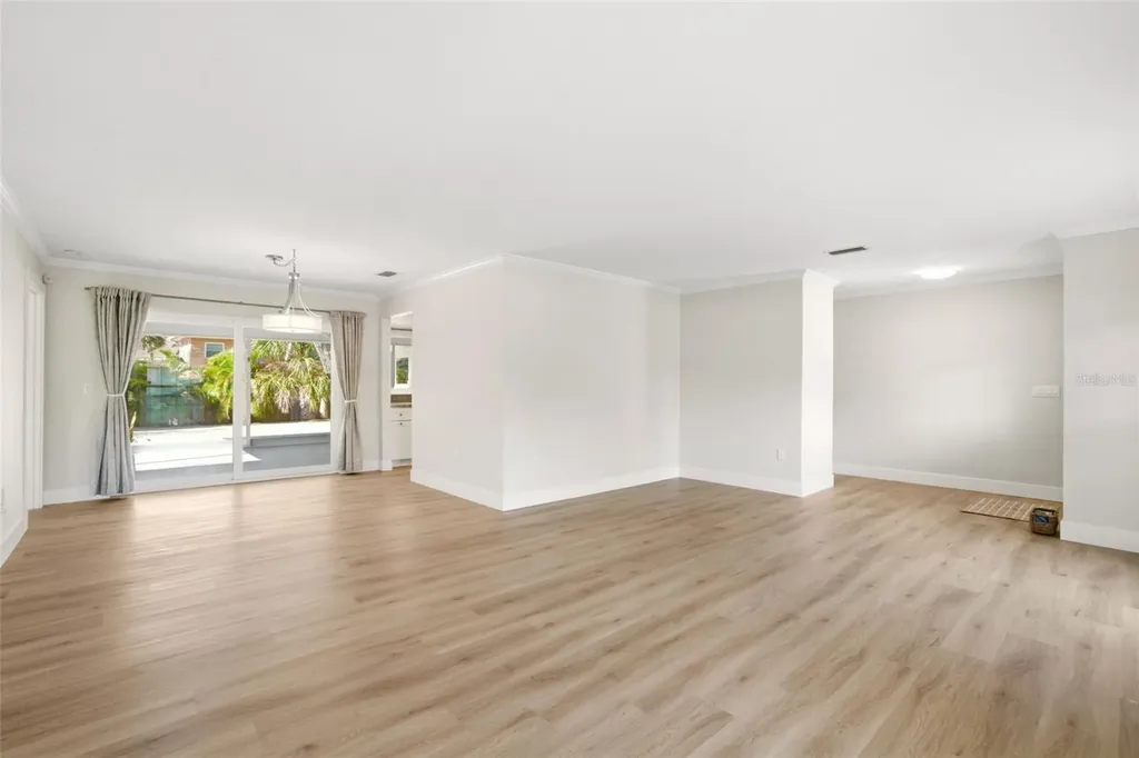 630 Venice Lane Sarasota FL 34242